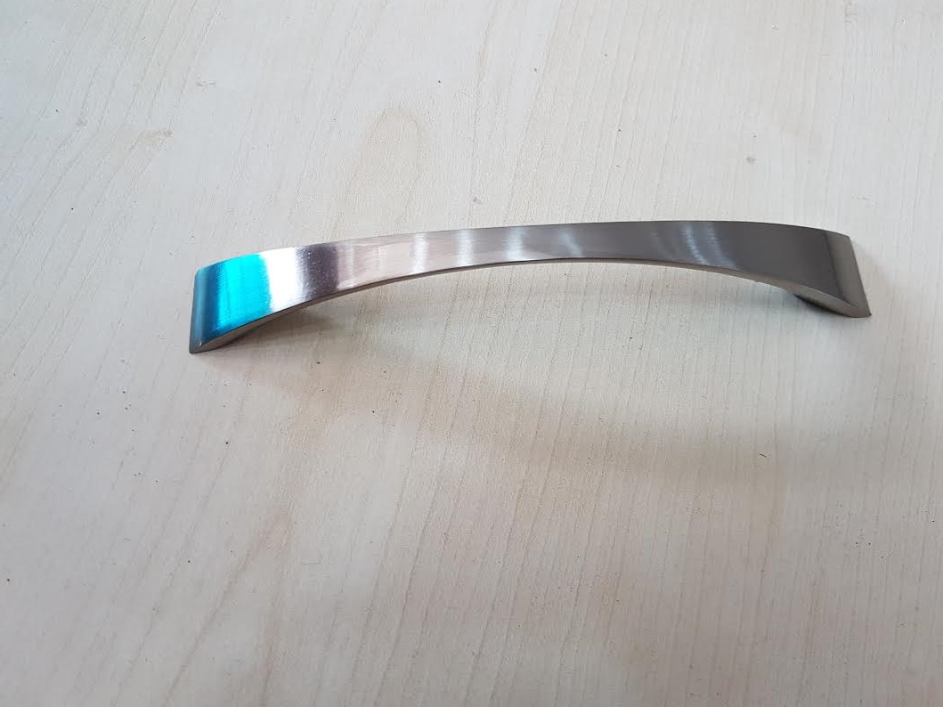 Poignée de meuble rond                             