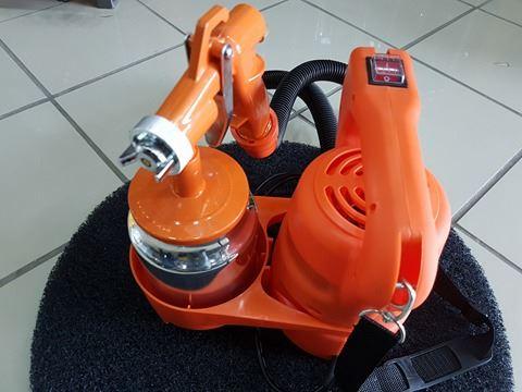 PISTOLET AVEC COMPRESSEUR 550 W